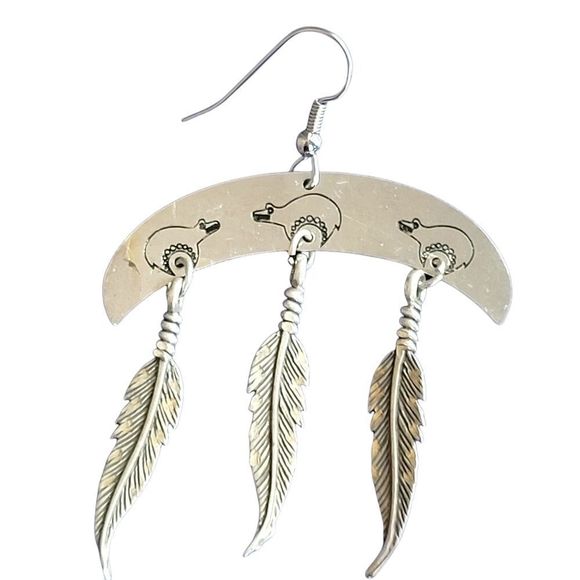 Award Design First Nation Inspired Feather Dangle Earrings - Picture 4 of 5